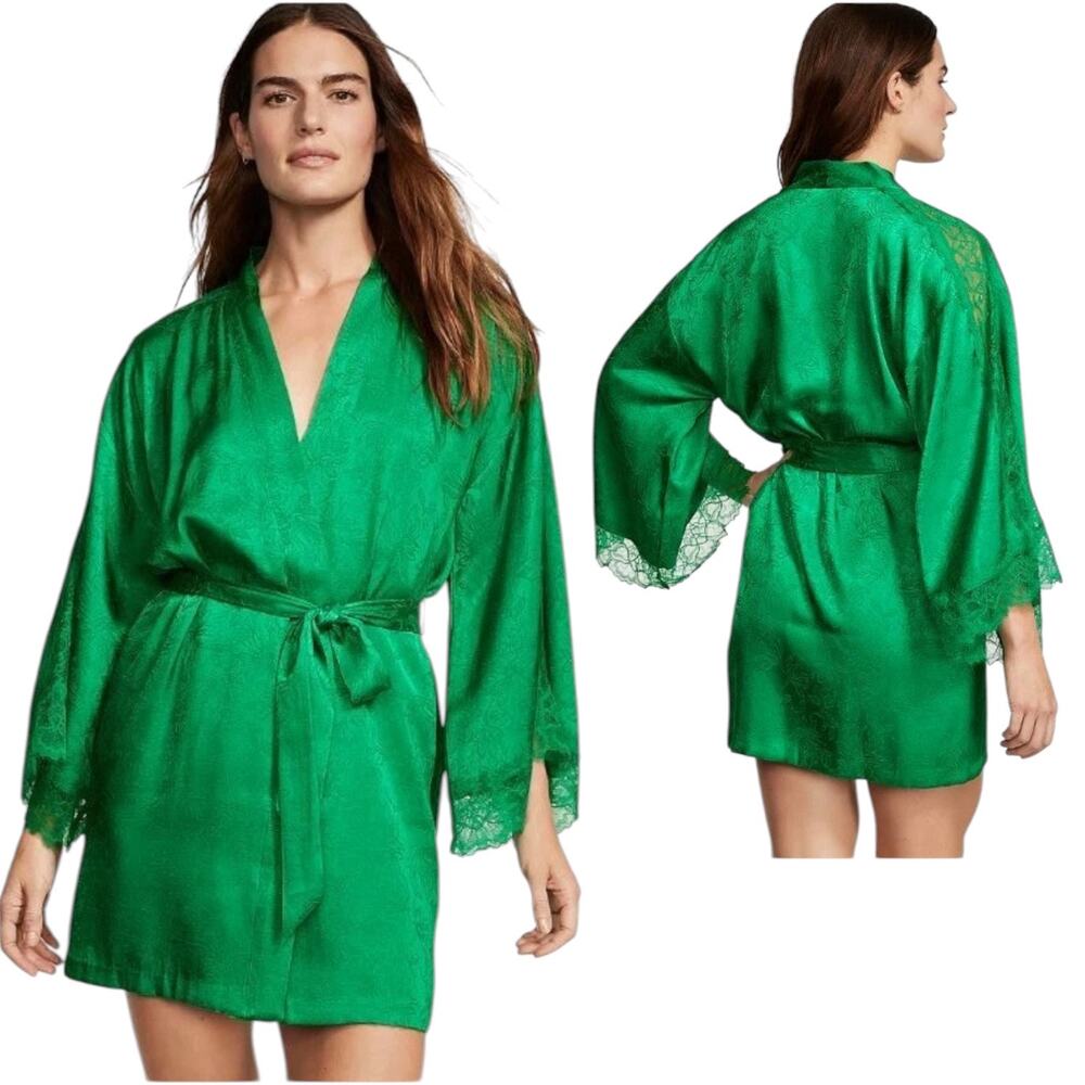VICTORIA'S SECRET Luxe Satin Green Jacquard Lace Inset Robe Size XS/S